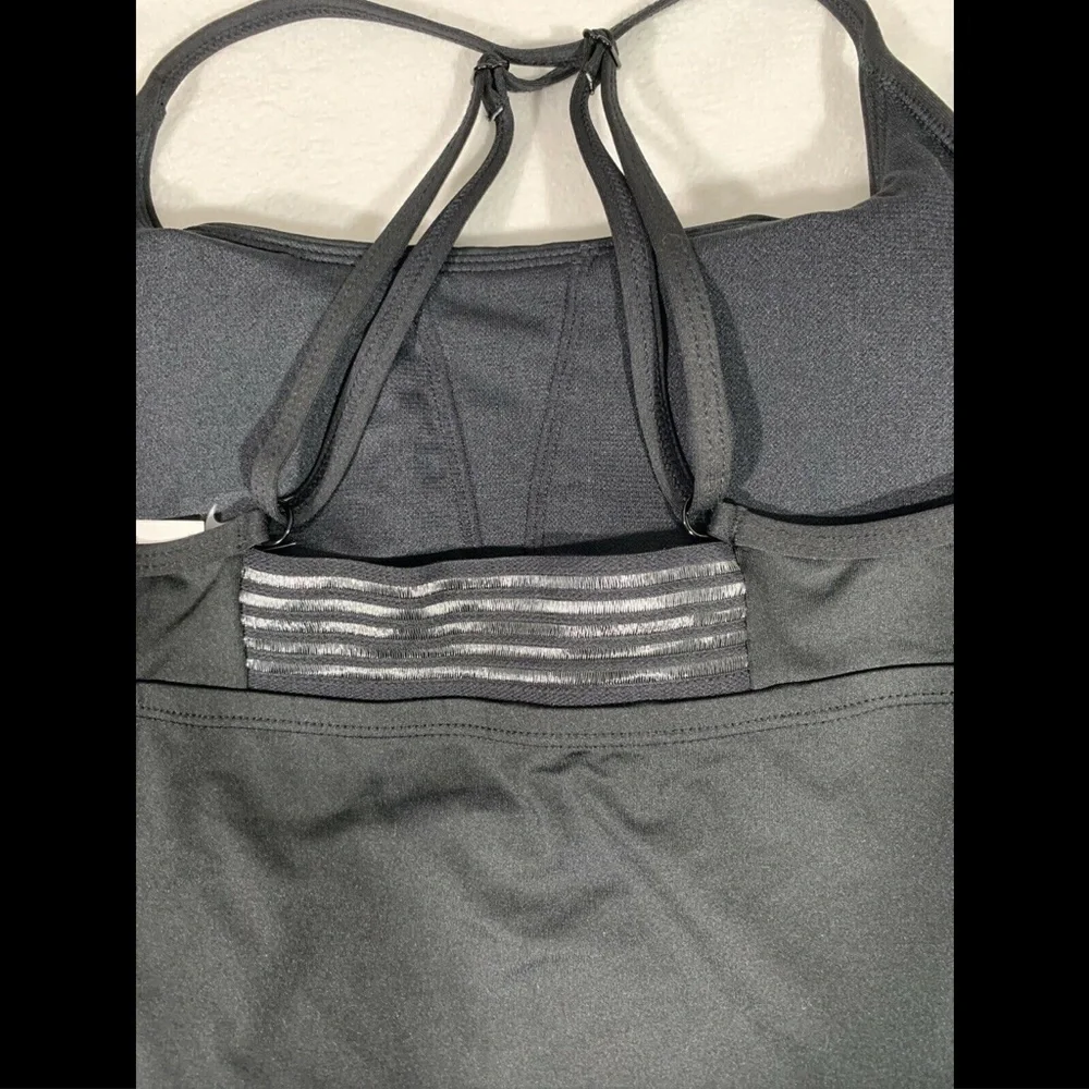 NEW Nike Swimsuit Cross-Back‎ Black Tankini Top